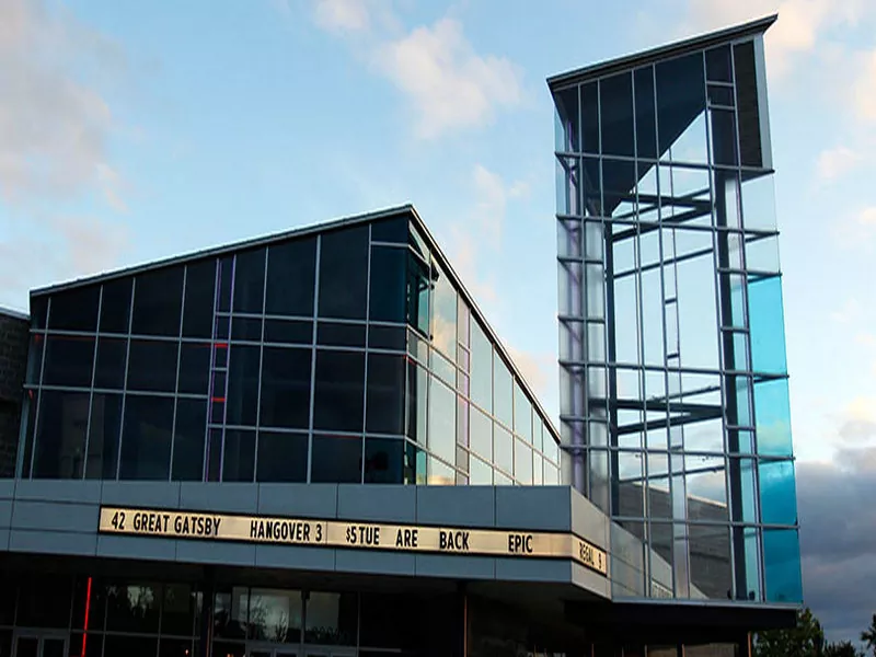 Kumaha Bioskop Struktur Baja Ngadefinisikeun Konstruksi Teater Pilem Modern?