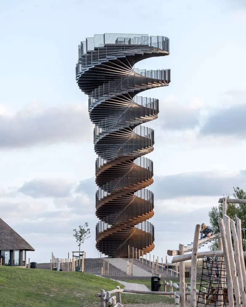 Steel Landscape Tower Gedong