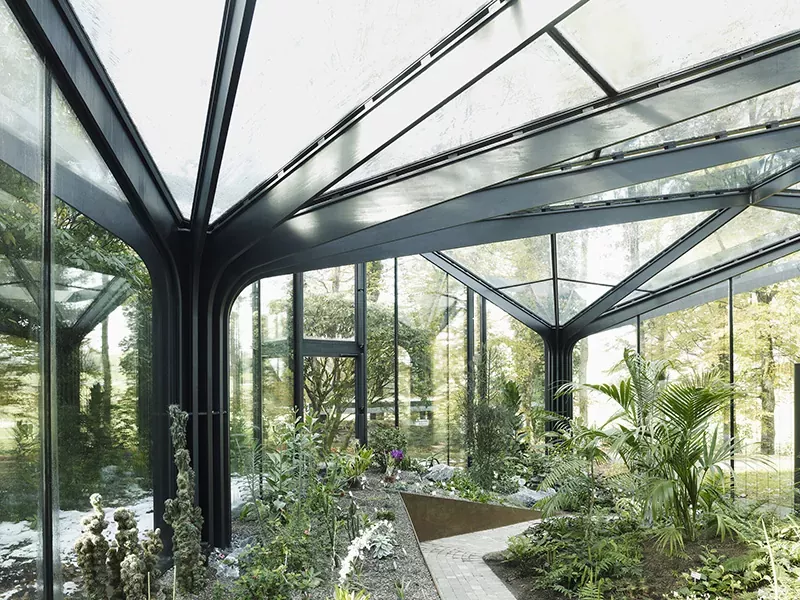 Aula Botani Struktur Baja