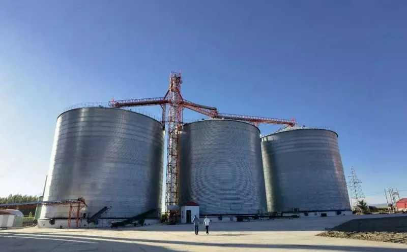 Struktur baja sisikian Silo